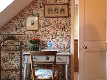 La Chambre Rose - Manoir de Pommery à Sixt sur Aff