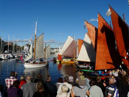 The Festival of the La Bogue d’Or (the Golden Chestnut !), a lively living tradition !